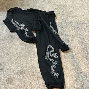 Black dragon crop sweater and jogger set